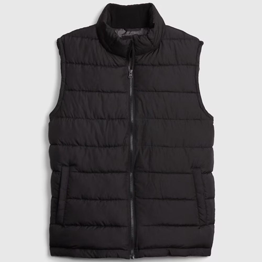 GAP ColdControl Puffer Vest in True Black Women’s size Small